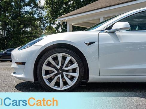 Used 2019 Tesla Model 3 Mid Range RWD image 15