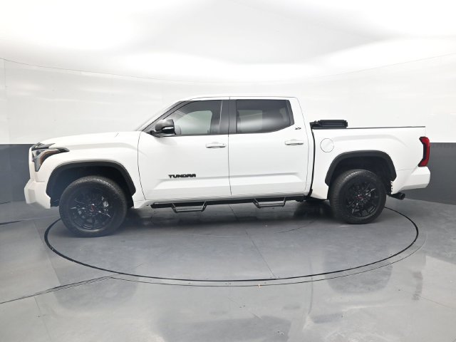 Used 2025 Toyota Tundra SR5 w/ SR5 Premium Package AWD/4WD image 9