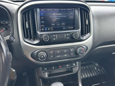 Used 2022 Chevrolet Colorado LT w/ Fleet Safety Package RWD image 4