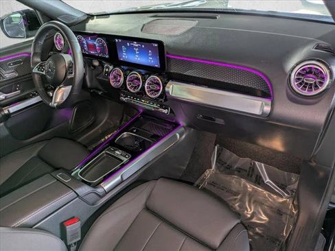Certified 2025 Mercedes-Benz GLB 250 image 20