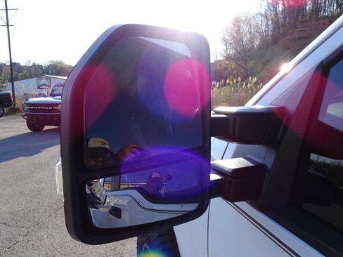 Used 2018 Ford F150 XL w/ Equipment Group 101A Mid image 15