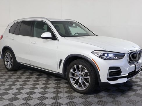 Used 2023 BMW X5 xDrive40i AWD/4WD image 3