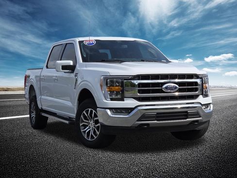 Used 2022 Ford F150 Lariat w/ FX4 Off-Road Package AWD/4WD image 2