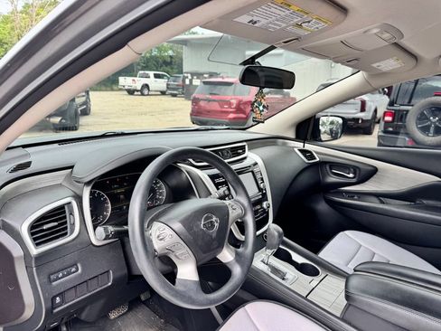 Used 2015 Nissan Murano S AWD/4WD image 3