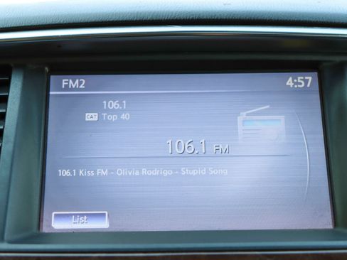 Used 2017 INFINITI QX80 4WD image 41