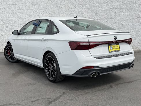 New 2026 Volkswagen Jetta GLI Autobahn FWD image 5