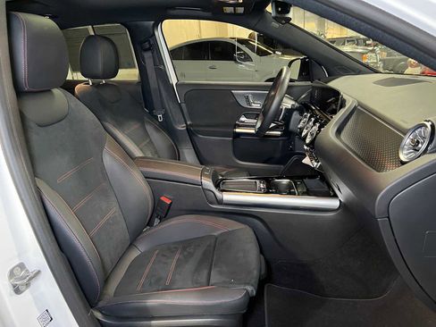 Certified 2025 Mercedes-Benz GLA 250 4MATIC image 11