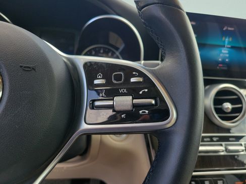 Certified 2022 Mercedes-Benz GLC 300 image 24