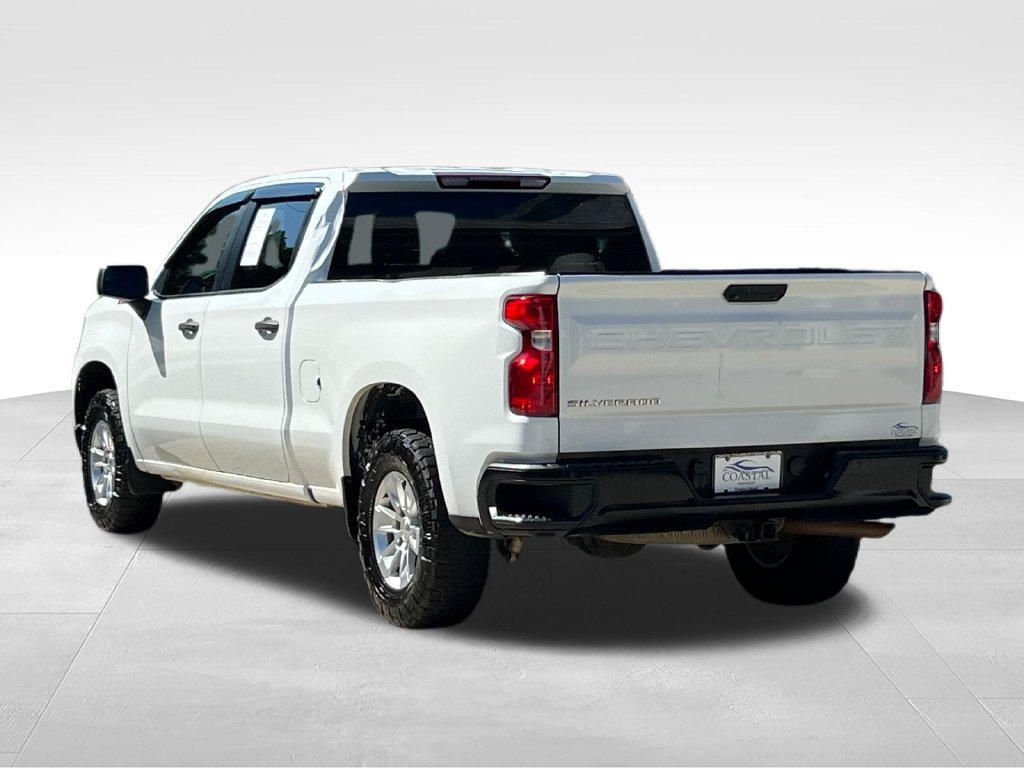 Used 2022 Chevrolet Silverado 1500 W/T w/ WT Value Package AWD/4WD image 12