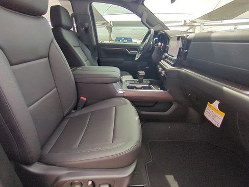 New 2025 GMC Sierra 1500 SLT image 65