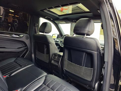 Used 2018 Mercedes-Benz GLE 350 w/ Premium 1 Package image 34