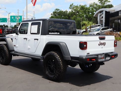 Used 2025 Jeep Gladiator Rubicon AWD/4WD image 7