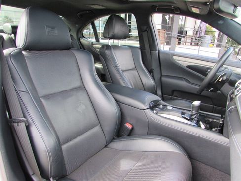 Used 2013 Lexus LS 460 AWD w/ F-Sport Pkg image 31