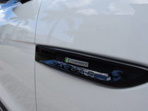 Used 2019 Jaguar F-PACE R-Sport AWD/4WD image 30
