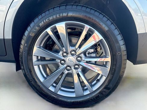 New 2025 Cadillac XT5 Premium Luxury w/ Technology Package image 32