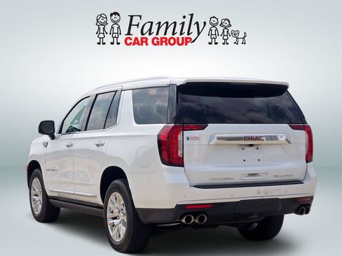 Used 2024 GMC Yukon Denali RWD image 3