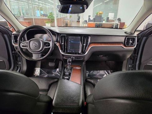 Used 2019 Volvo S60 T6 Inscription AWD/4WD image 9