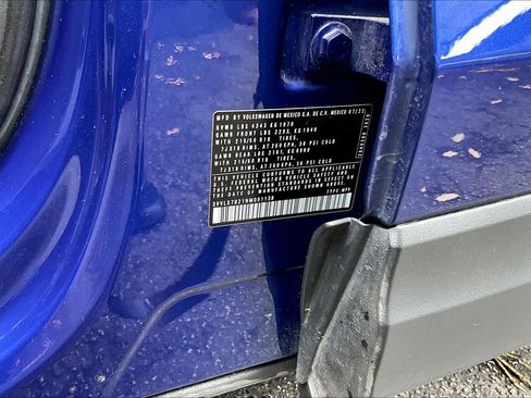 Used 2022 Volkswagen Taos SE image 34