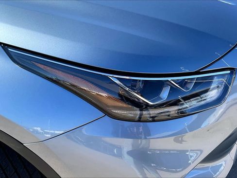 Used 2023 Toyota Highlander Platinum image 27