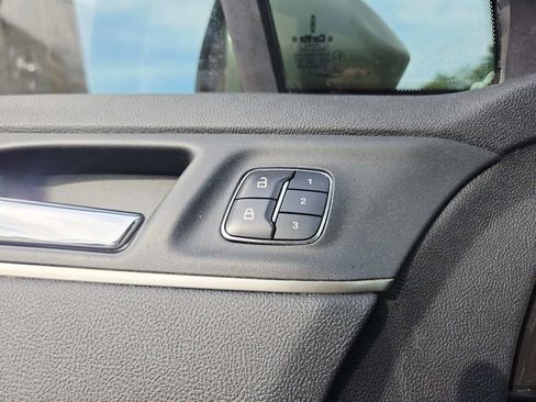 Used 2017 Lincoln MKC Premiere FWD image 33