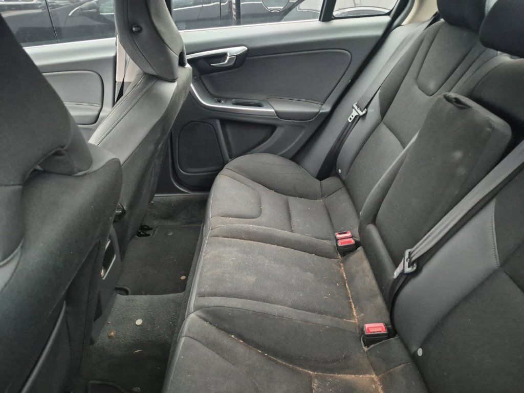 Used 2012 Volvo S60 T5 FWD image 32