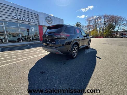 Certified 2023 Nissan Rogue SV AWD/4WD image 18