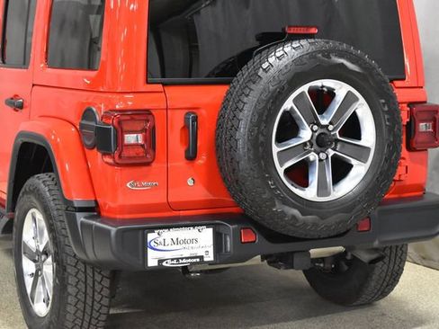 Certified 2020 Jeep Wrangler Unlimited Sahara w/ LED Lighting Group image 9