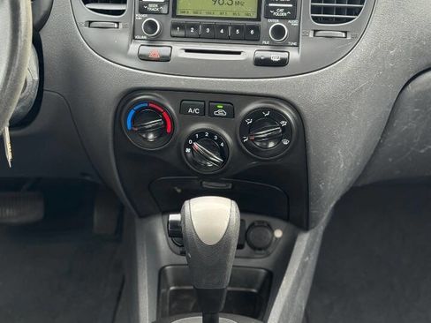 Used 2009 Kia Rio LX image 13