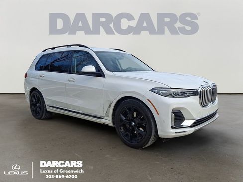 Used 2021 BMW X7 xDrive40i w/ Premium Package image 1
