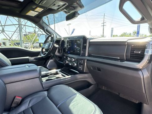 Used 2026 Ford F250 Platinum AWD/4WD image 31