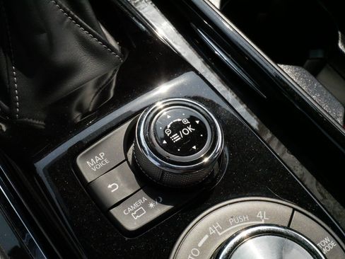 Used 2021 INFINITI QX80 Sensory w/ All-Season Package AWD/4WD image 25