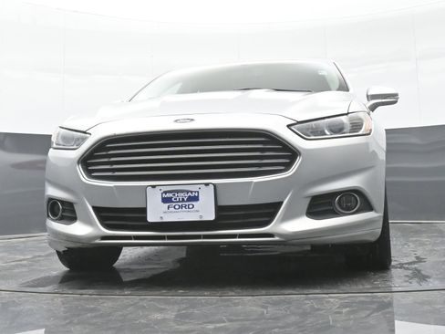 Used 2014 Ford Fusion SE w/ Equipment Group 202A image 38
