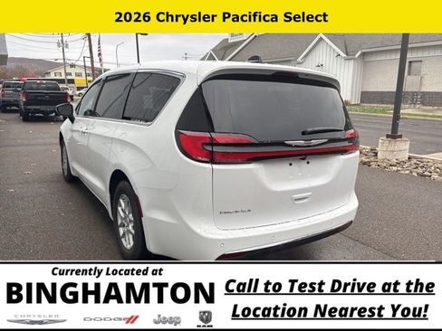 New 2026 Chrysler Pacifica Select image 4