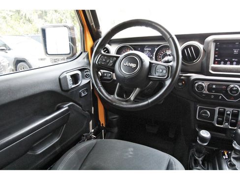 Used 2021 Jeep Wrangler Unlimited Sport AWD/4WD image 7