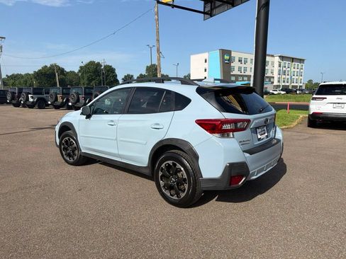 Used 2021 Subaru Crosstrek 2.0i Premium w/ Moonroof Package AWD/4WD image 5