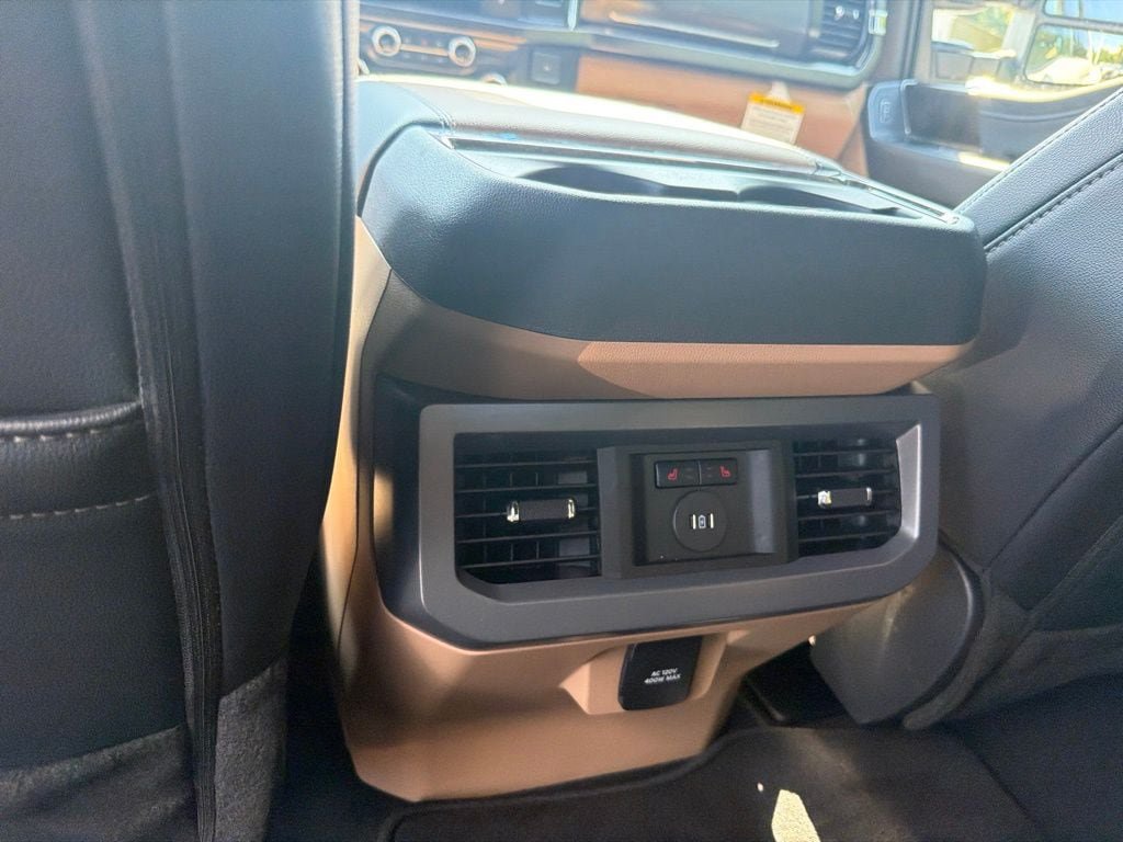 New 2026 Ford F350 Lariat w/ Lariat Ultimate Package AWD/4WD image 14