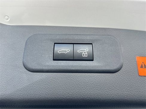 Used 2025 Lexus NX 350h AWD w/ Premium Package image 21