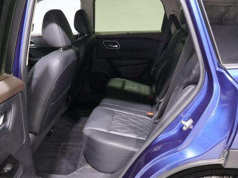 Used 2023 Nissan Rogue Platinum w/ Platinum Premium Package AWD/4WD image 17