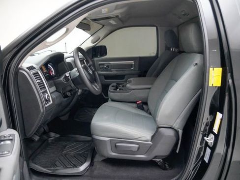 Used 2017 RAM 1500 Express w/ Black Ram 1500 Express Group AWD/4WD image 16