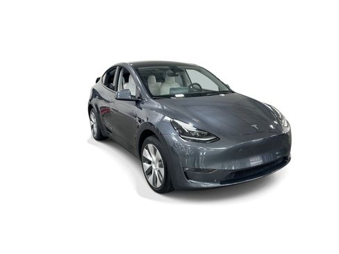 Certified 2023 Tesla Model Y Long Range AWD/4WD image 8