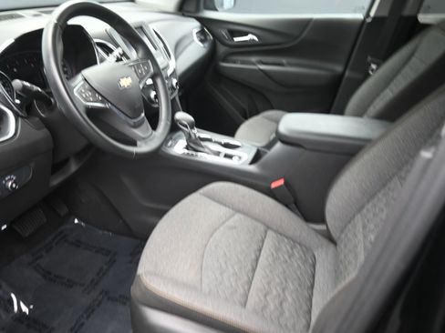 Used 2024 Chevrolet Equinox LT image 10