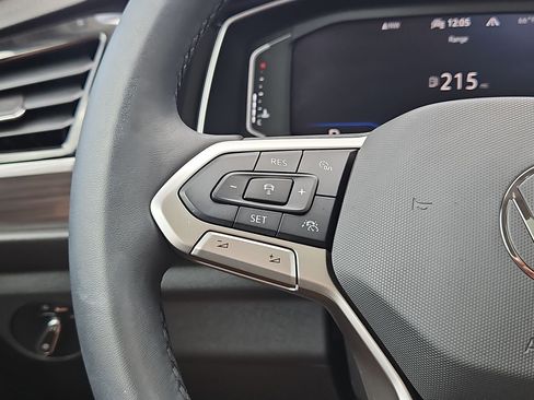 Used 2022 Volkswagen Jetta SEL image 20