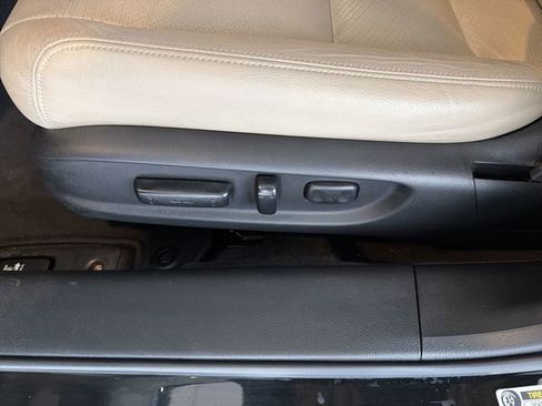 Used 2017 Honda Accord Touring image 21