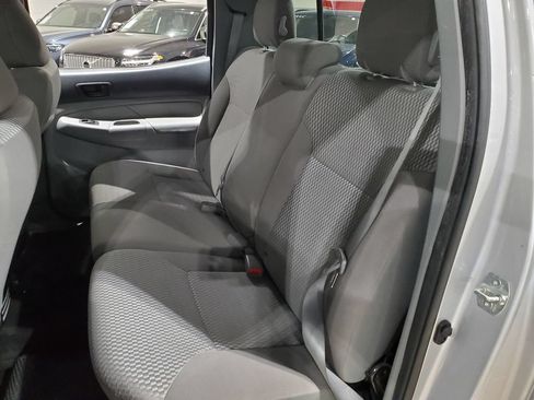Used 2013 Toyota Tacoma PreRunner w/ Convenience Pkg RWD image 20