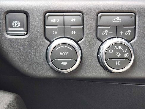 New 2026 GMC Sierra 1500 Elevation w/ Preferred Package image 24