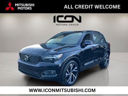 Used 2020 Volvo XC40 T5 R-Design