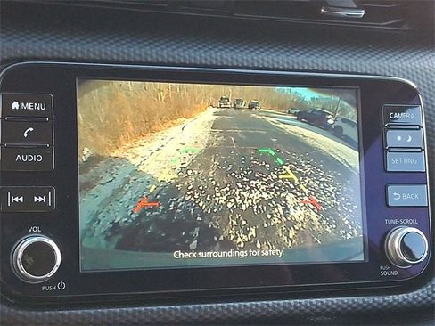 Used 2023 Nissan Kicks SV image 15