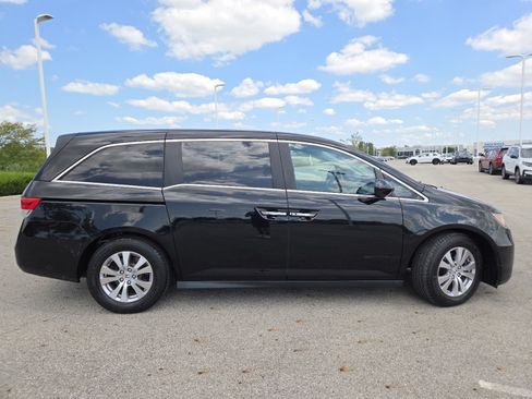 Used 2015 Honda Odyssey EX image 16