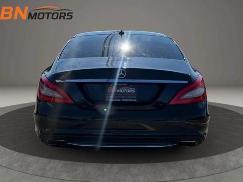 Used 2012 Mercedes-Benz CLS 550 4MATIC image 7