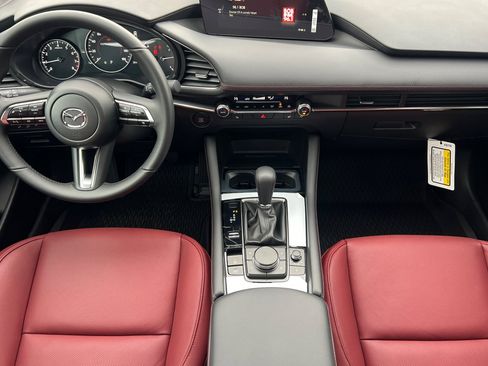 Used 2026 MAZDA MAZDA3 Carbon image 10